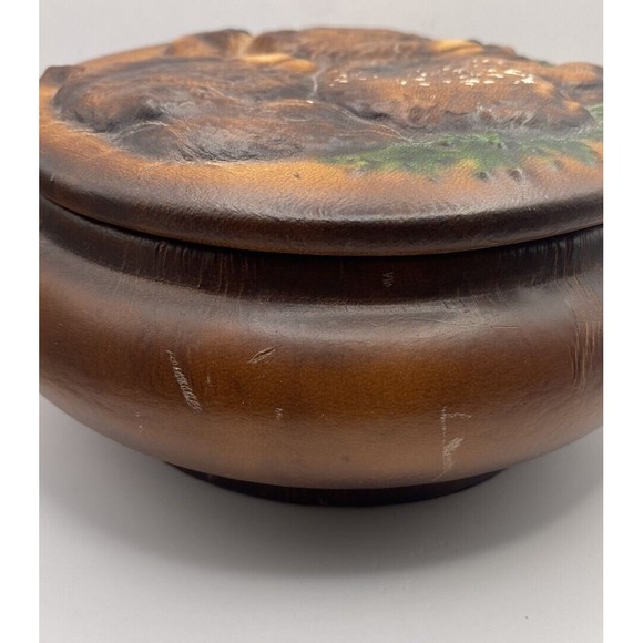 Tannereye Leathered Covered Box Bears on Lid Used - Picture 5 of 15